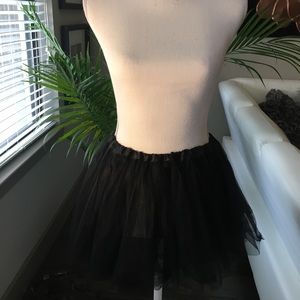 Tutu Black